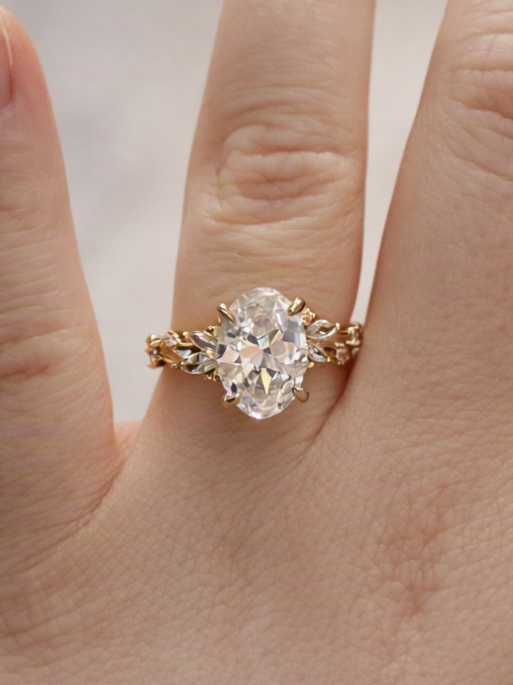 5/$25 Elegant Gold Ring with Clear Heart-Cut Stone Size 9
